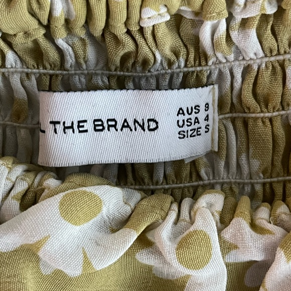 FAITHFULL the BRAND luxury crop Floral Off-Shoulder Top size small 🌼🌼 - Picture 3 of 4